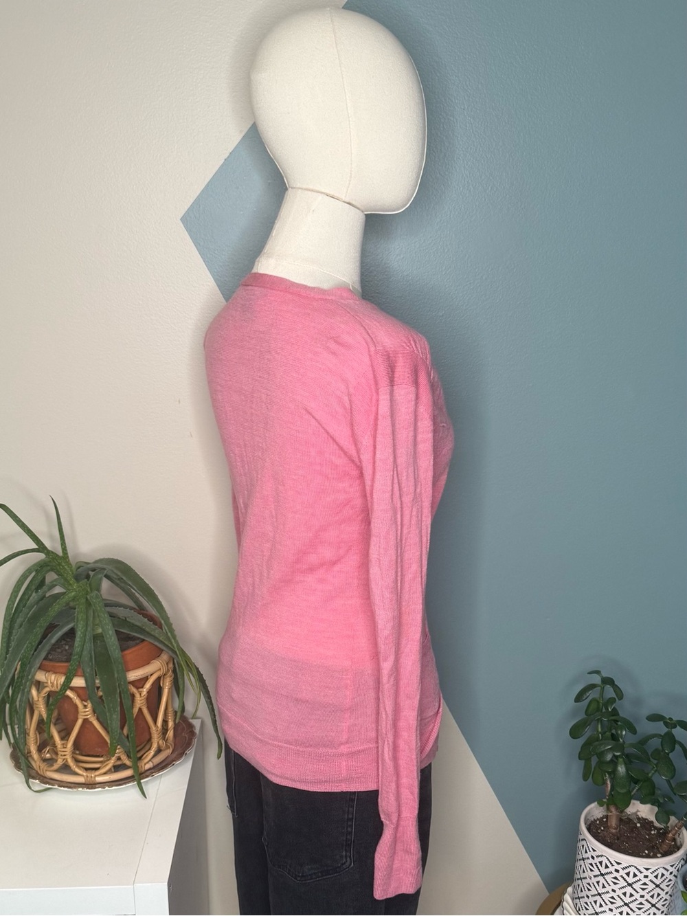 Pink Tartan 100% Merino Wool Bubblegum Pink Floral Button Cardigan XS - Picture 5 of 13